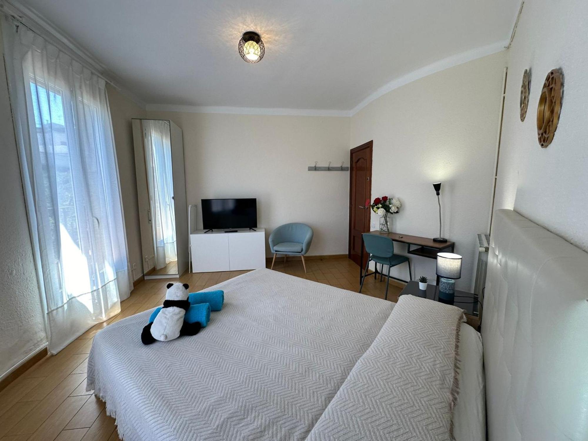 Rooms Nueva Valencia Barcelona Exterior foto